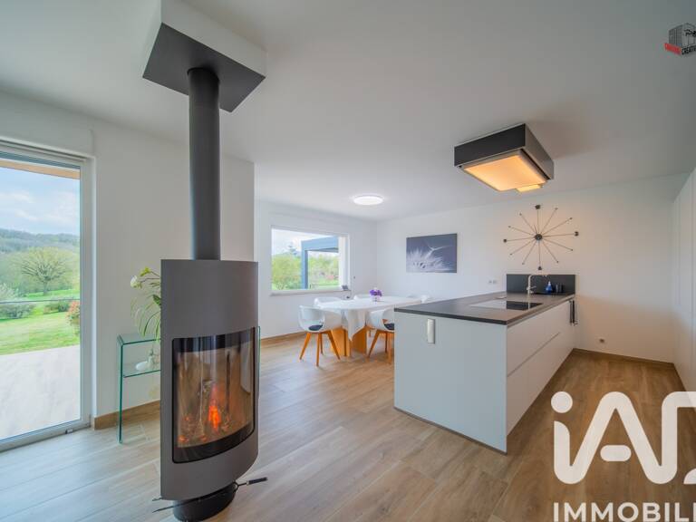 Vente Maison/villa 8 pièces — photo 1