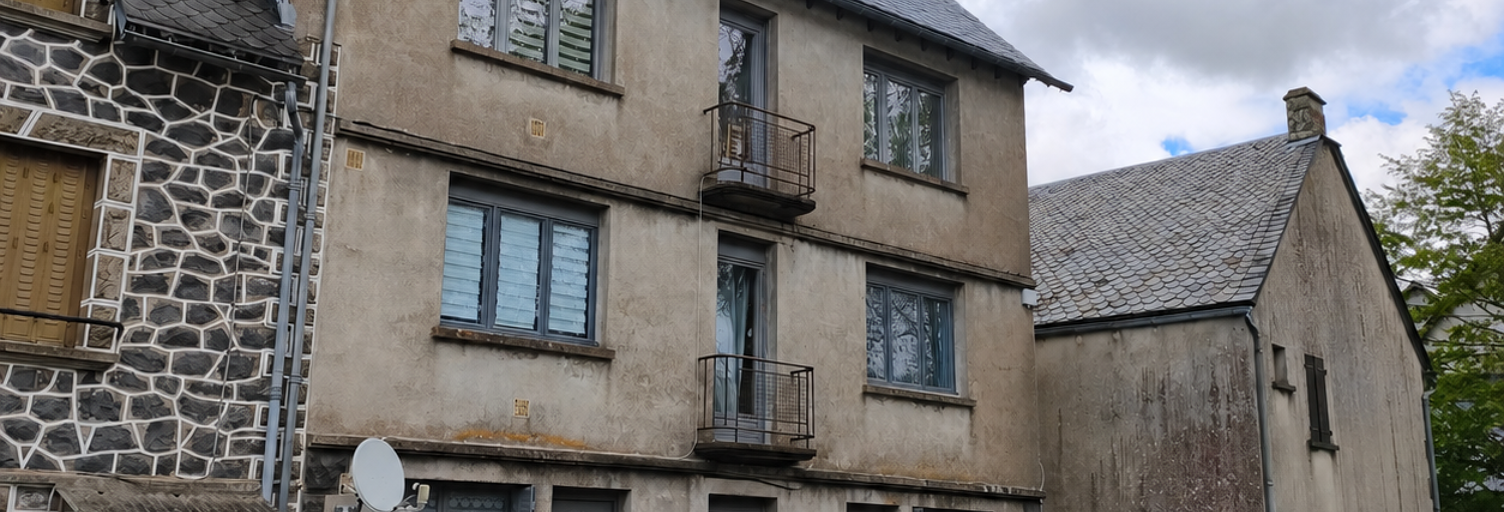 Maison 13 Pièces 207 m² à vendre à Chastreix (63680)