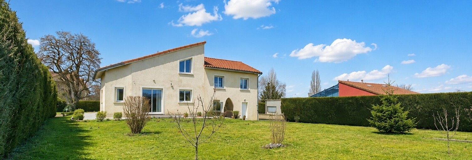 Maison 6 Pièces 139 m² à vendre à Chaspuzac (43320)