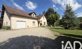 Maison 4 Pièces 213 m² à vendre à Chélieu (38730)