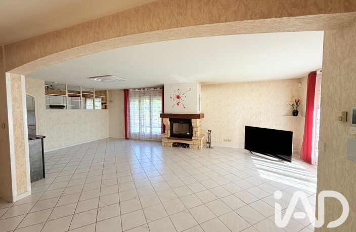 Vente Maison/villa 7 pièces — photo 2