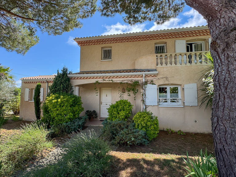 SAINT PALAIS SUR MER - villa avec piscine et jardin paysager — photo 1