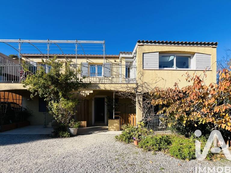 Vente Maison/villa 7 pièces — photo 1