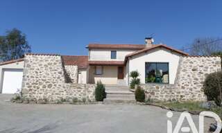 Maison 8 Pièces 324 m² à vendre à Bressuire (79300)