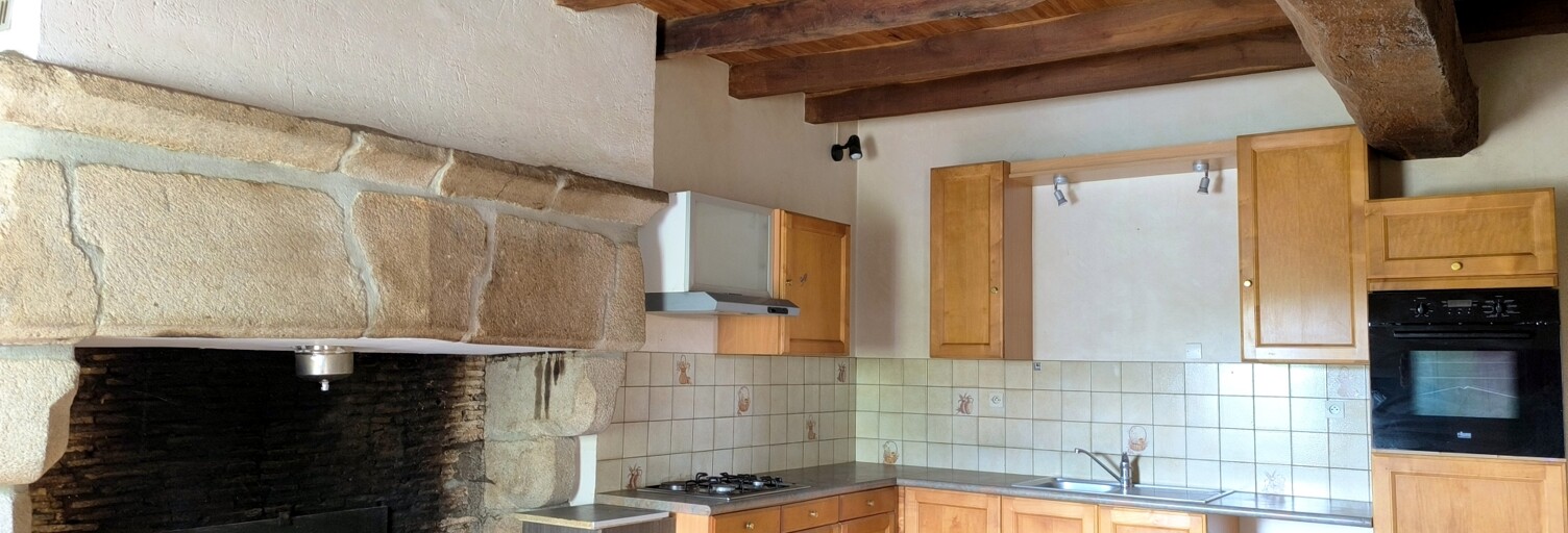 Maison 8 Pièces 324 m² à vendre à Bressuire (79300)