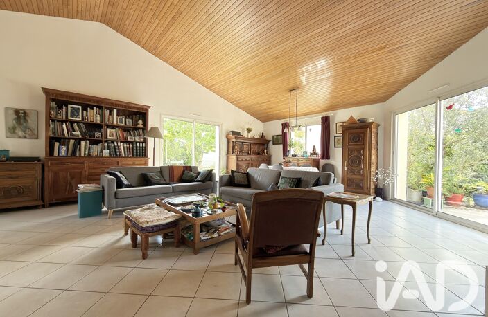 Vente Maison traditionnelle 8 pièces — photo 4