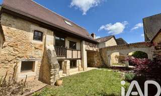 Maison 7 Pièces 272 m² à vendre à Saint-Georges-de-Montclard (24140)