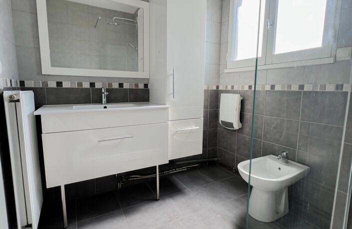Vente Appartement 4 pièces — photo 2