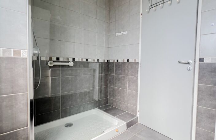Vente Appartement 4 pièces — photo 3