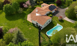 Maison 7 Pièces 178 m² à vendre à Chantonnay (85110)