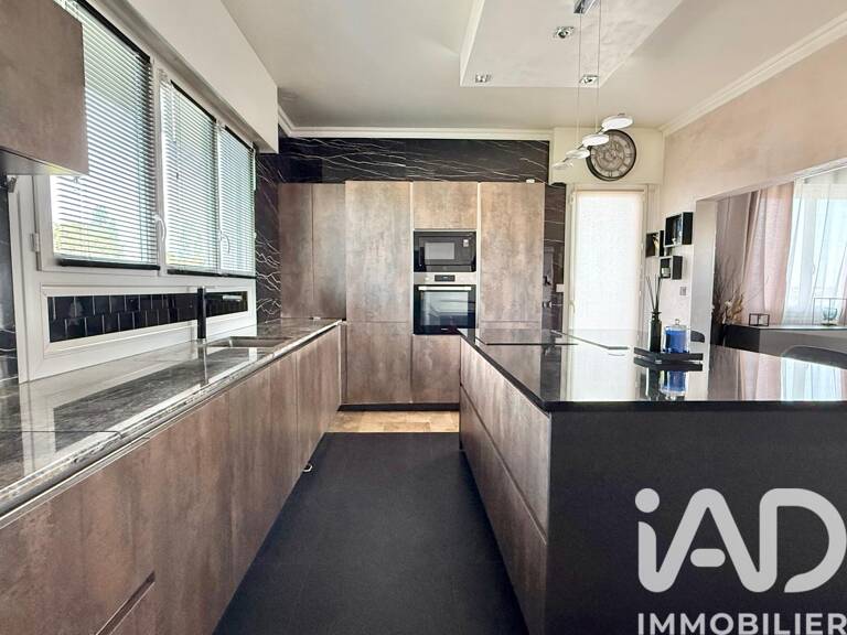 Vente Maison/villa 6 pièces — photo 1