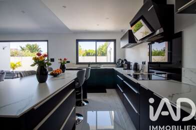 Maison 6 pièces 745000 €