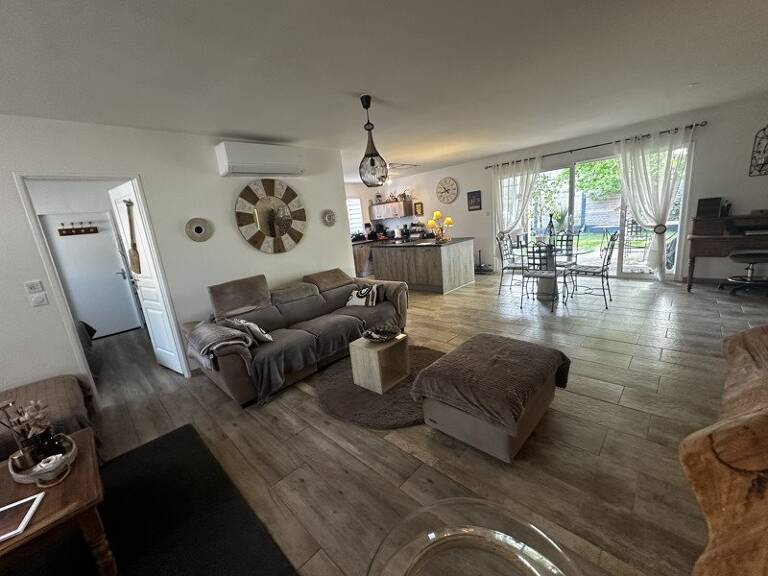 Contemporaine de 4 pièces principales — photo 1