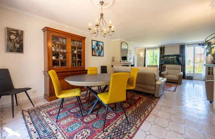 Vente maison 6 pièces 169 m² Mehun-sur-Yèvre (18500) — photo 5