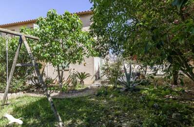 Villa de 8 pièces principales — photo du bien