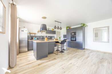 Maison 6 pièces 260190 €