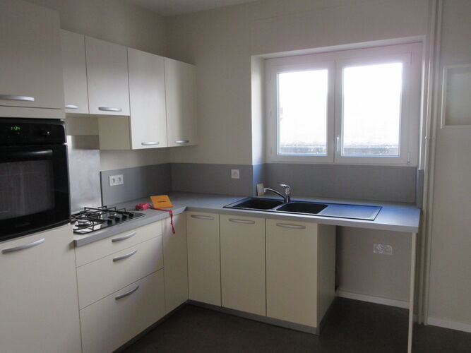 Appartement  T4 à louer Rodez 12000