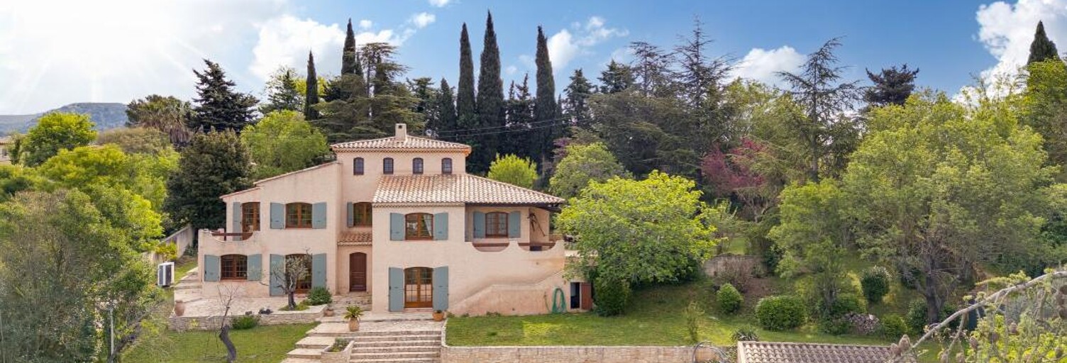 Maison 5 Pièces 220 m² à vendre à Allauch (13190)