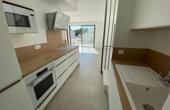 Appartements Neuf avec Toit Terrasse 4 Pièces La Palmyre de 95,69 m² — photo 2