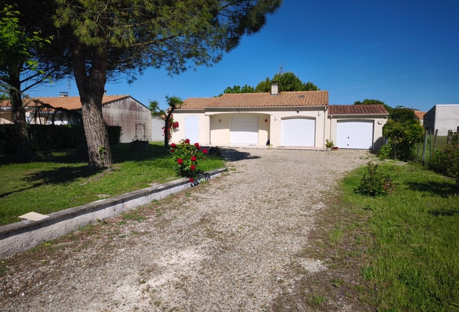 Maison à vendre 4 pièces MESCHERS SUR GIRONDE (17) — photo 1
