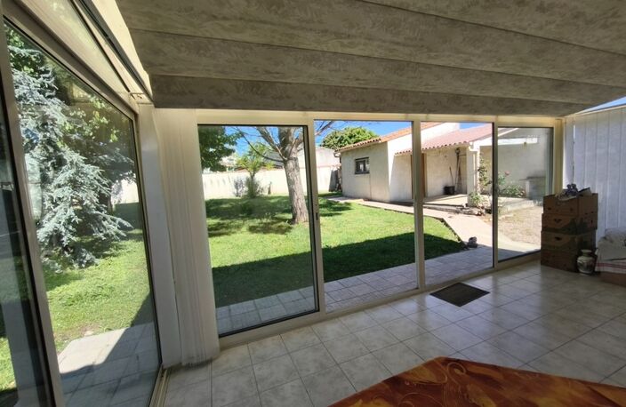 Maison à vendre 4 pièces MESCHERS SUR GIRONDE (17) — photo 2