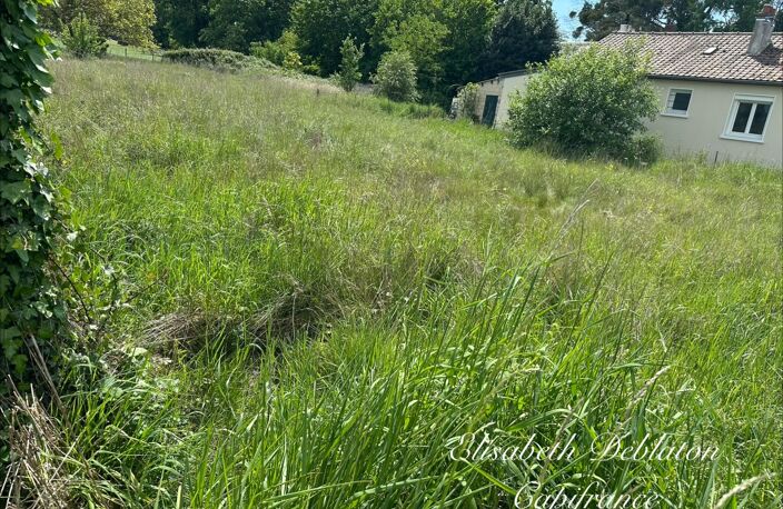 TERRAIN 1 006 M² – BORNÉ – VIABILISÉ POUR LA VENTE – CUTS (60) — photo 2