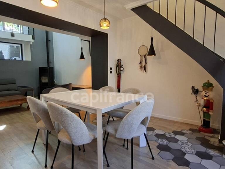 Maison à vendre 4 pièces SERRIERES EN CHAUTAGNE (73) — photo 1