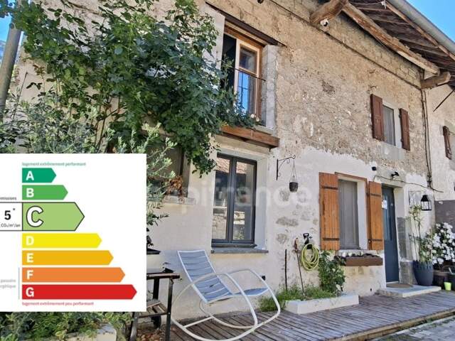 Maison à vendre 4 pièces SERRIERES EN CHAUTAGNE (73) — photo du bien