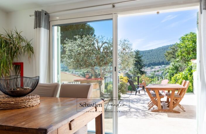Maison à vendre à LA PENNE-SUR-HUVEAUNE (13) - Vue panoramique - Grand calme - Rénovations récentes - Cuisine d'été — photo 2