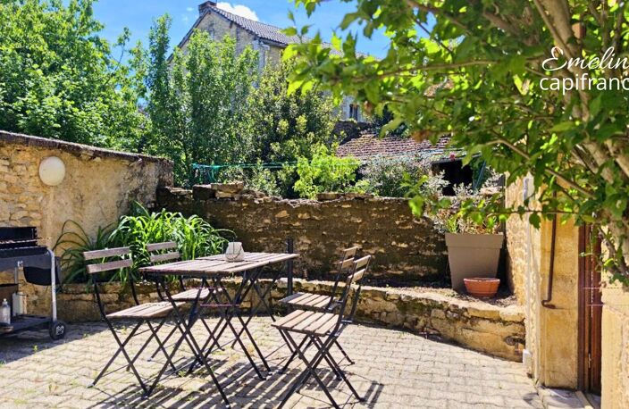 Maison de village de caractère – XIIIe siècle – terrasse – Périgord Noir — photo 2