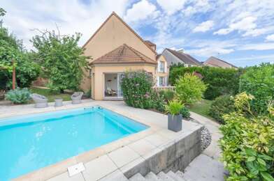 Maison 8 pièces 599000 €