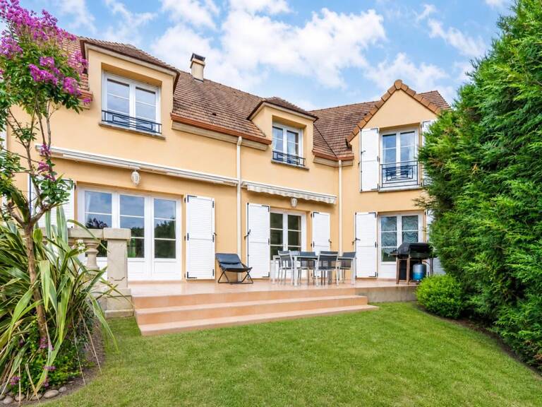 Grande maison familiale de 8 pièces – 212 m² à Triel-sur-Seine — photo 1