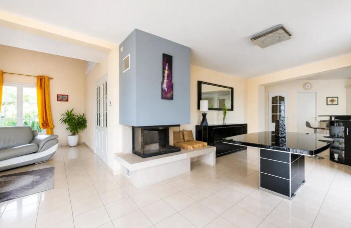 Grande maison familiale de 8 pièces – 212 m² à Triel-sur-Seine — photo 5
