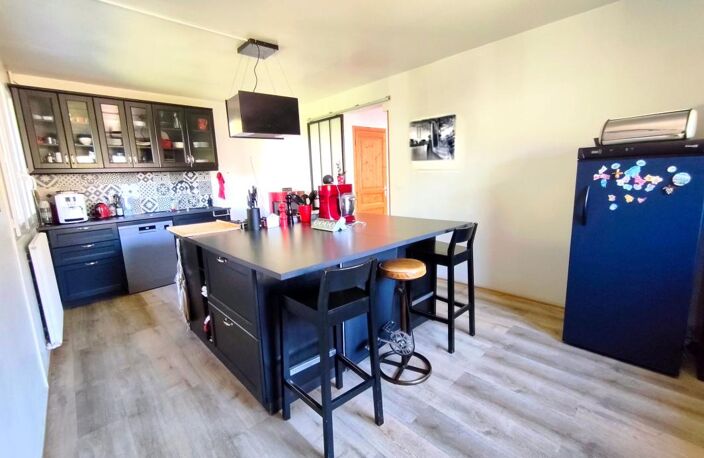 Maison familiale 7 pièces - 186 m² - Mézières sur Seine — photo 5