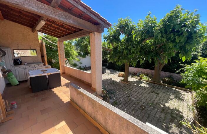 PROCHE TAMARIS VILLA 4 PIECES 3 CHAMBRES AVEC GARAGE JARDIN — photo 4