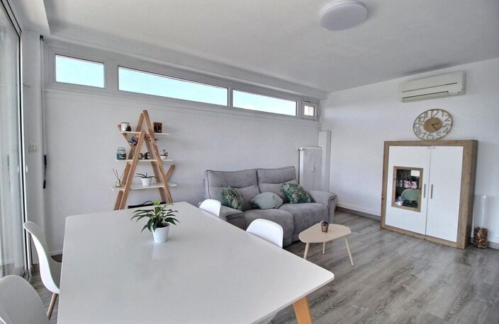 Appartement À Vendre — photo 2