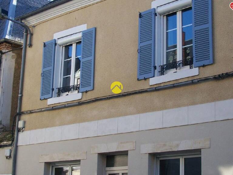 MAISON DE VILLE RENOVEE AVEC GOUT — photo 1