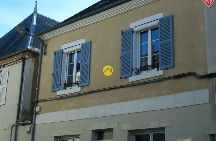 MAISON DE VILLE RENOVEE AVEC GOUT — photo 5