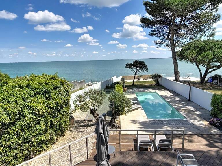 VILLA D'EXCEPTION AVEC VUE MER PANORAMIQUE, 4 CHAMBRES, PISCINE ET GARAGE — photo 1
