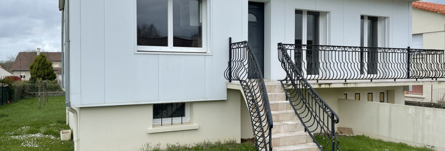Maison 5 Pièces 97 m² à vendre à Sèvremont (85700)