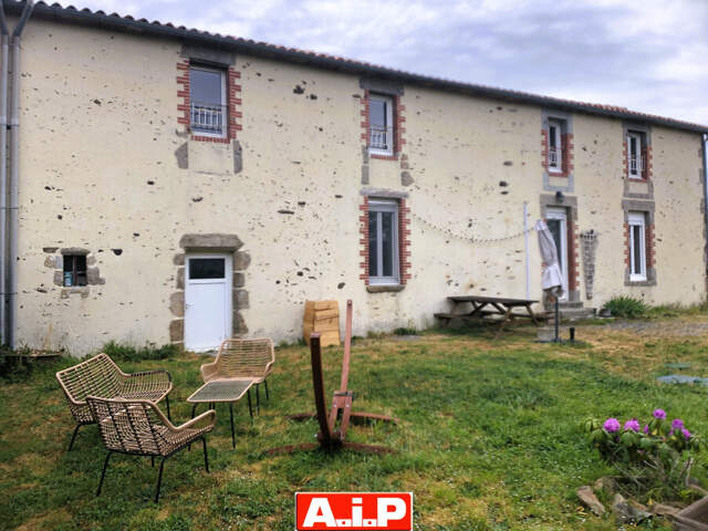 Maison 5 pièces 126 m² à Pouzauges — photo du bien
