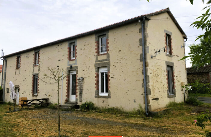 Vente maison 5 pièces 126 m² Pouzauges (85700) — photo 2