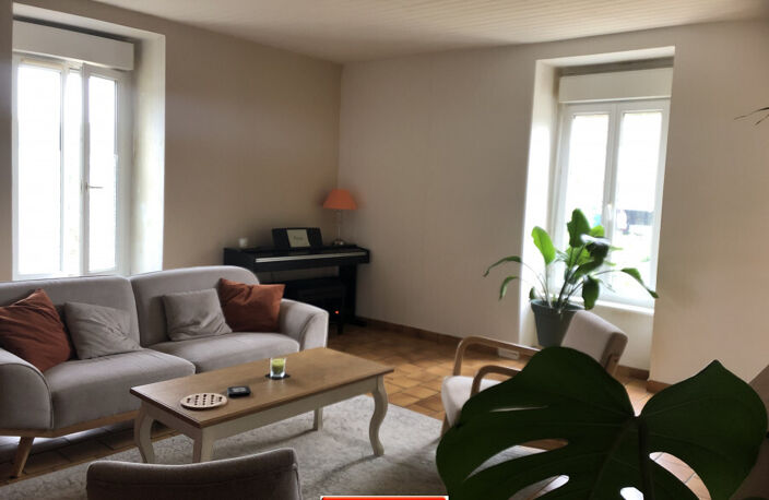 Vente maison 5 pièces 126 m² Pouzauges (85700) — photo 3