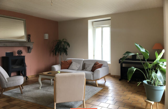 Vente maison 5 pièces 126 m² Pouzauges (85700) — photo 4