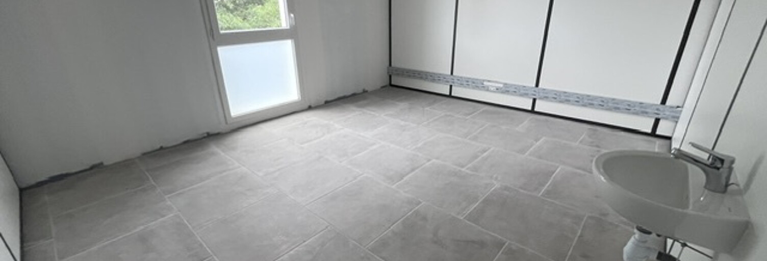 Bureau  124 m² à louer à Boujan-sur-Libron (34760)