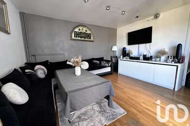 Appartement 3 pièces 156700 €