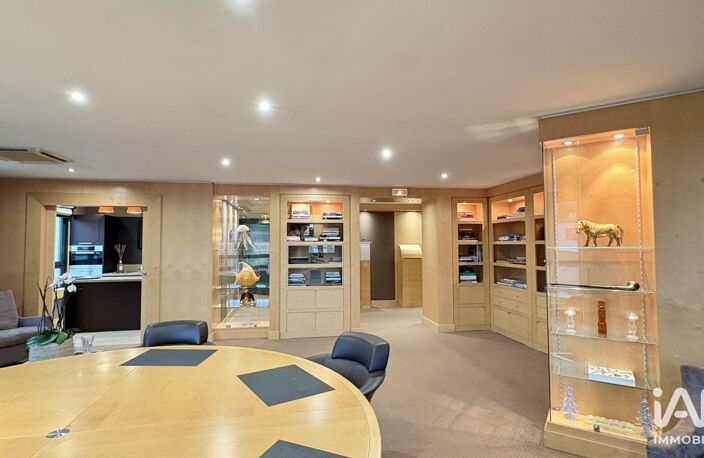 Location Bureaux 145 m&sup2; — photo 2
