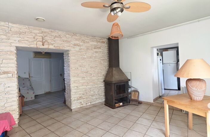 Vente Maison/villa 4 pièces — photo 2