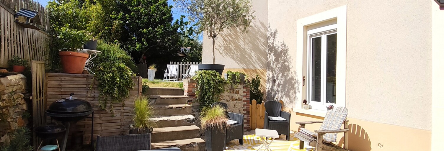 Maison 8 Pièces 219 m² à vendre à Segré-en-Anjou Bleu (49500)