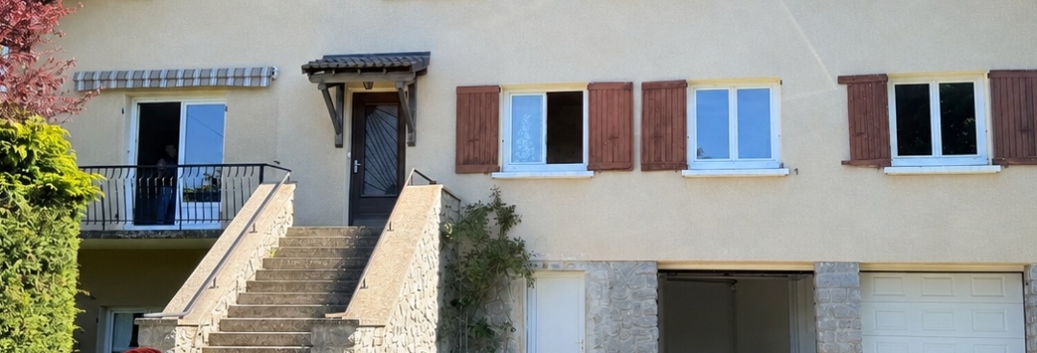 Maison 9 Pièces 175 m² à vendre à Yssingeaux (43200)